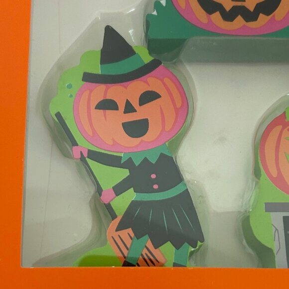 Wood Pumpkins Mini Mantle Halloween Decorative Figurine Set - Hyde & EEK! - Picture 3 of 10